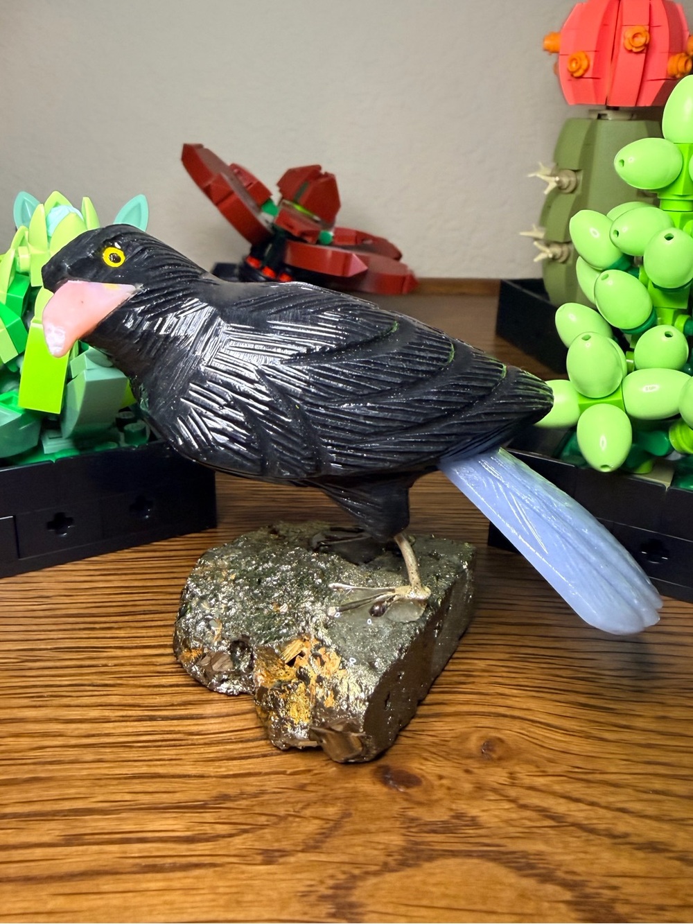 3.93in x 2.80in Raven (Very judgy)